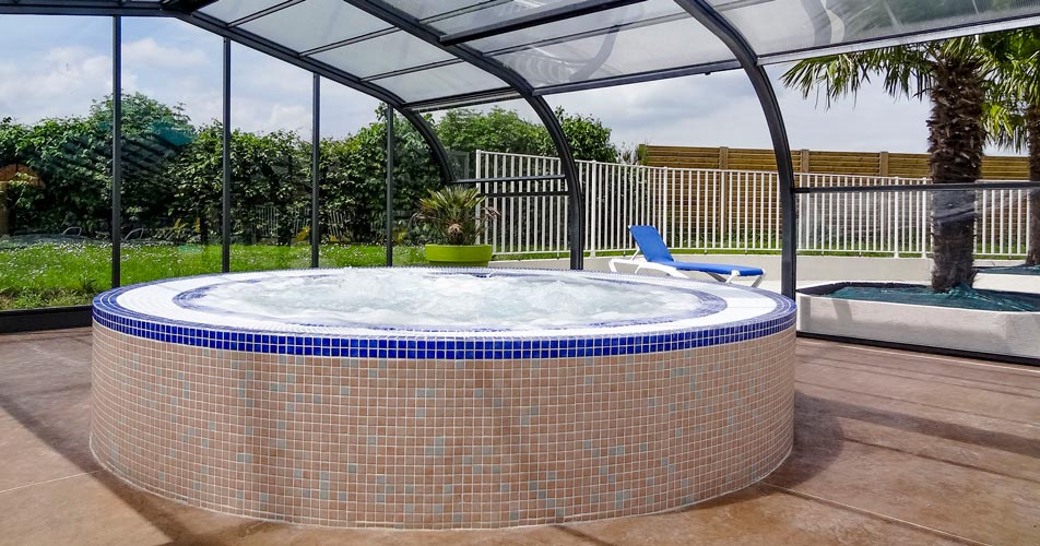 camping jacuzzi puy-du-fou